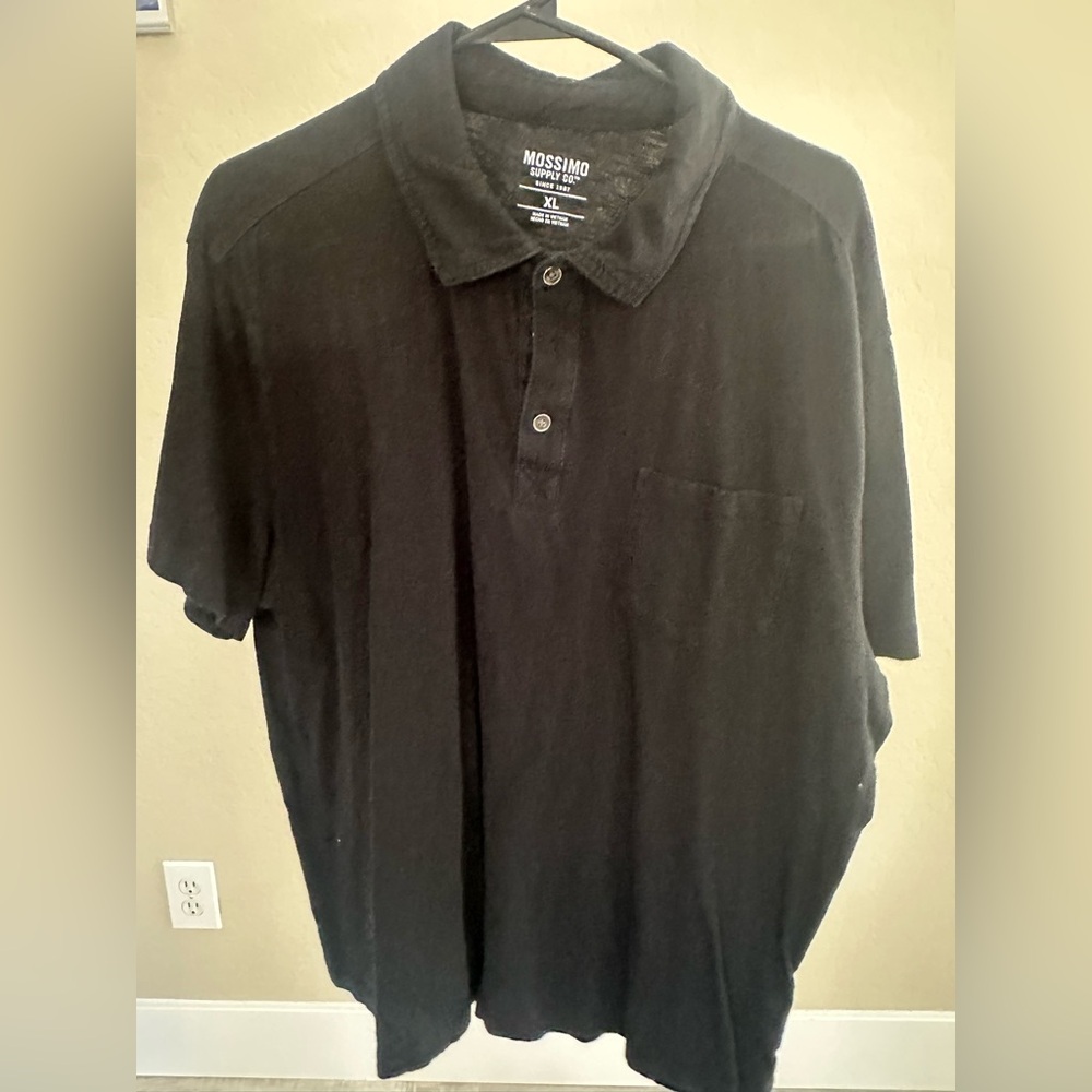 Men’s Massimo black polo shirt